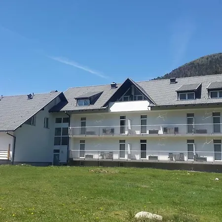 Klass 203 Kranjska Gora Exterior photo