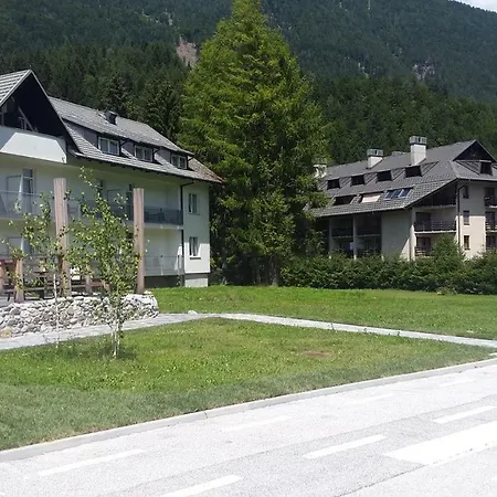Klass 203 Kranjska Gora Exterior photo
